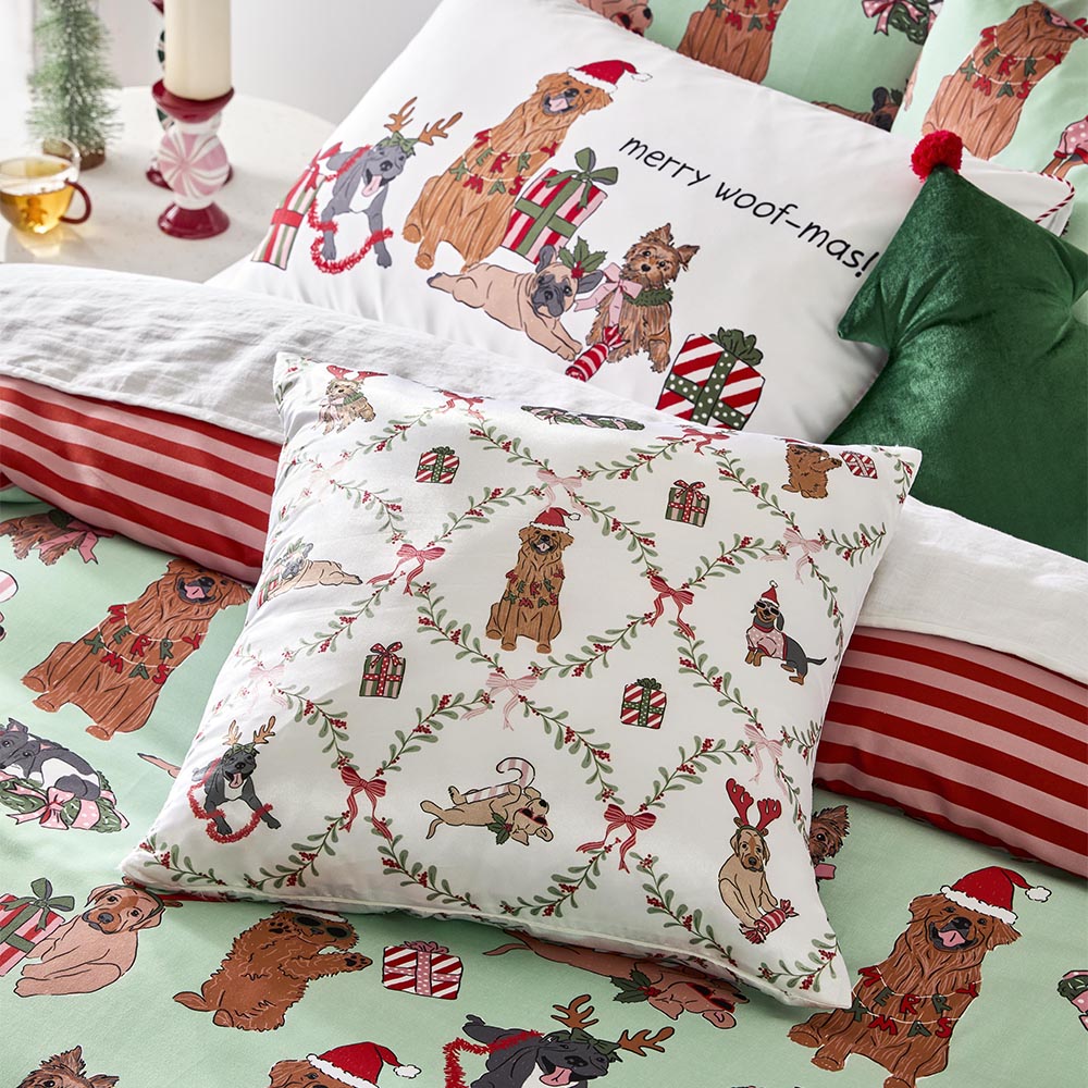 Adorn Living Xmas Dogs Cushion