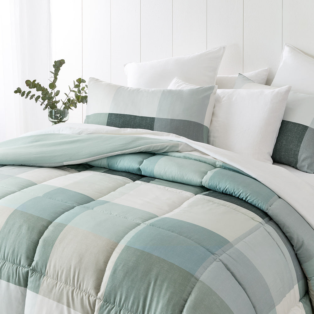 Adorn Living Memphis Comforter Set