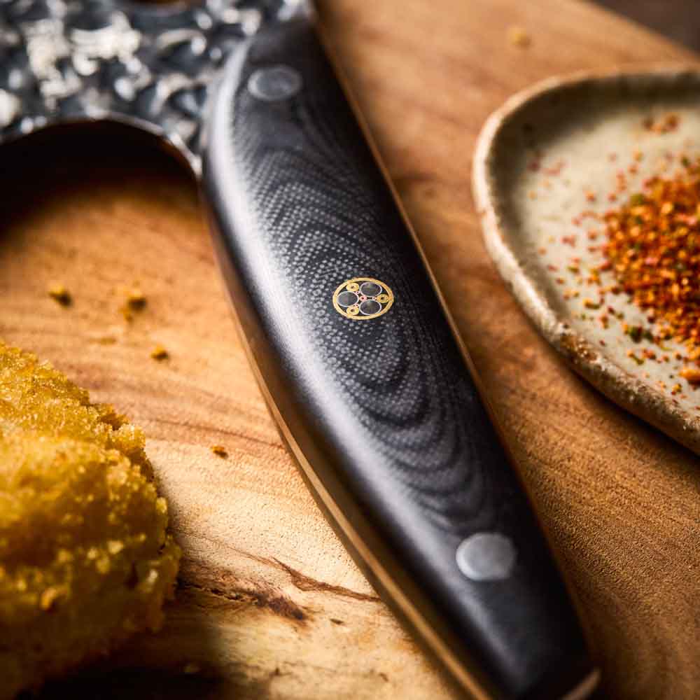 Baccarat KUROI KIBA Moon Knife 17.5cm detail image of handle at House