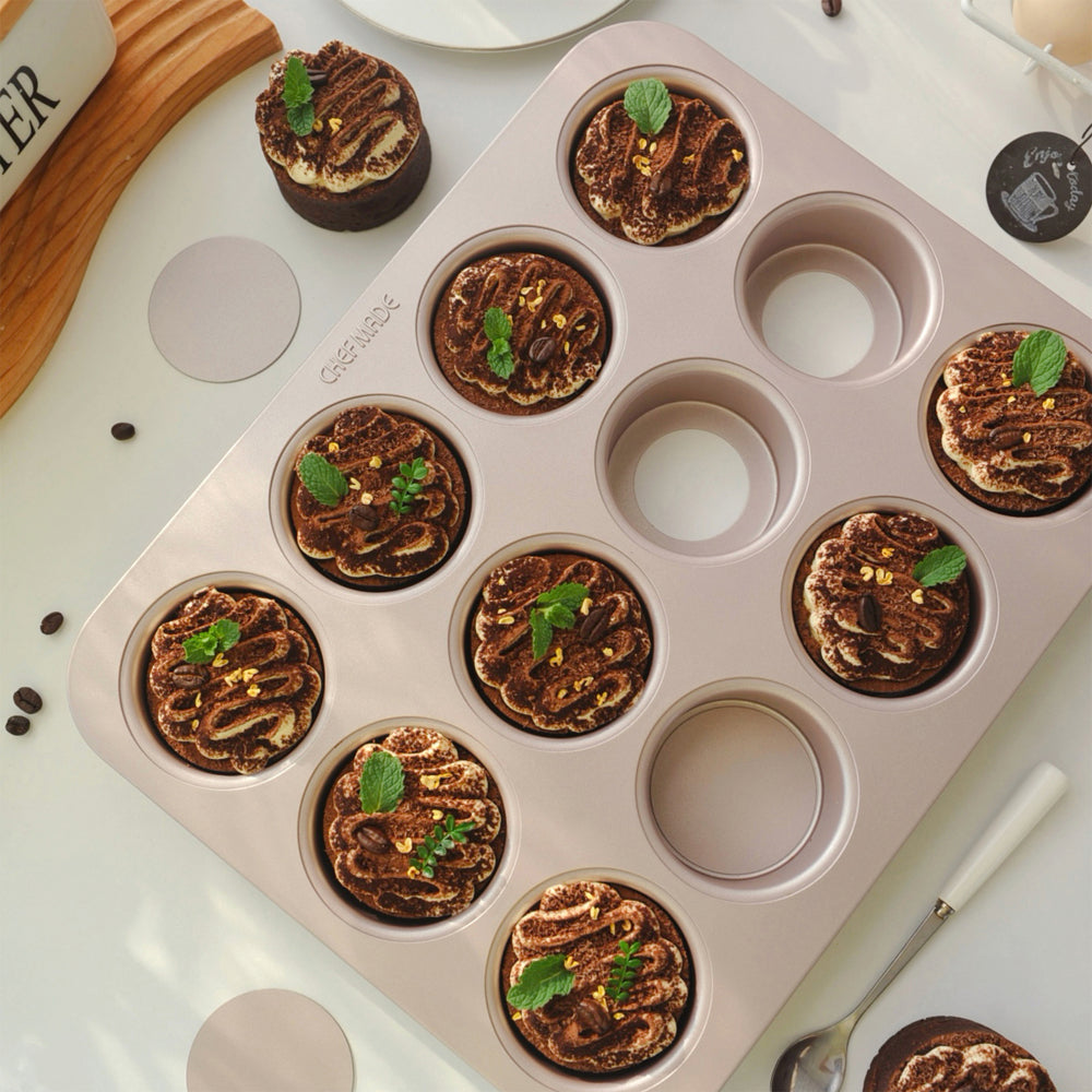 Chefmade 12 Cup English Muffin Pan With Loose Bottom