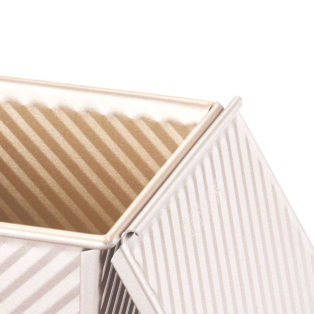Chefmade Corrugated Square Loaf Pan With Cover 450g