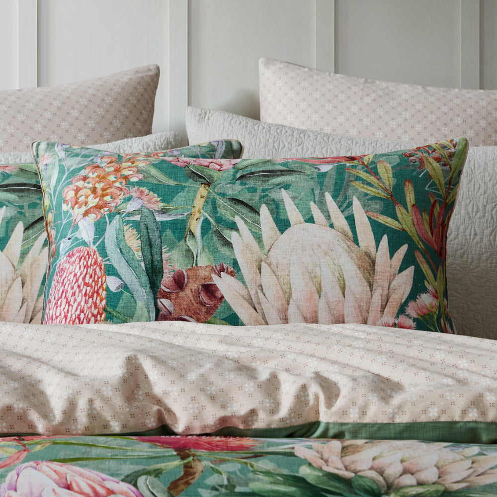 Logan & Mason Floral Gully Quilt Cover Set Sage