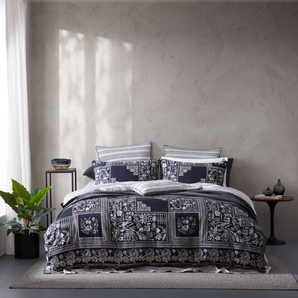 Logan & Mason Ebony Quilt Cover Set Black