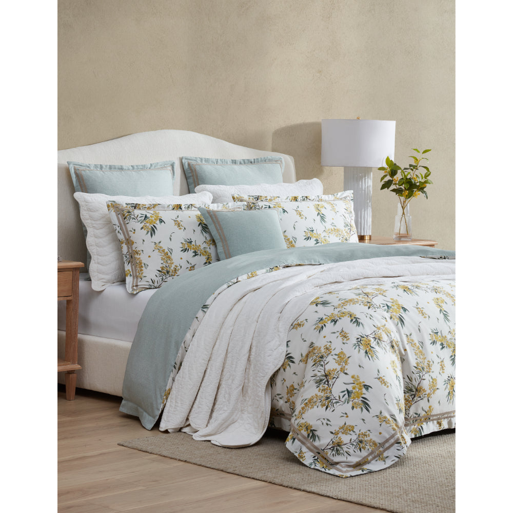 Private Collection Acacia Quilt Cover Set White