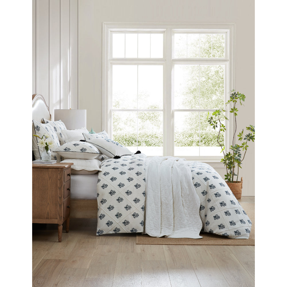 Private Collection Bellevue Quilt Cover Set White