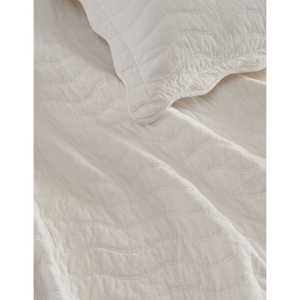 Private Collection Indiana Bedspread Ivory Queen & King Bed