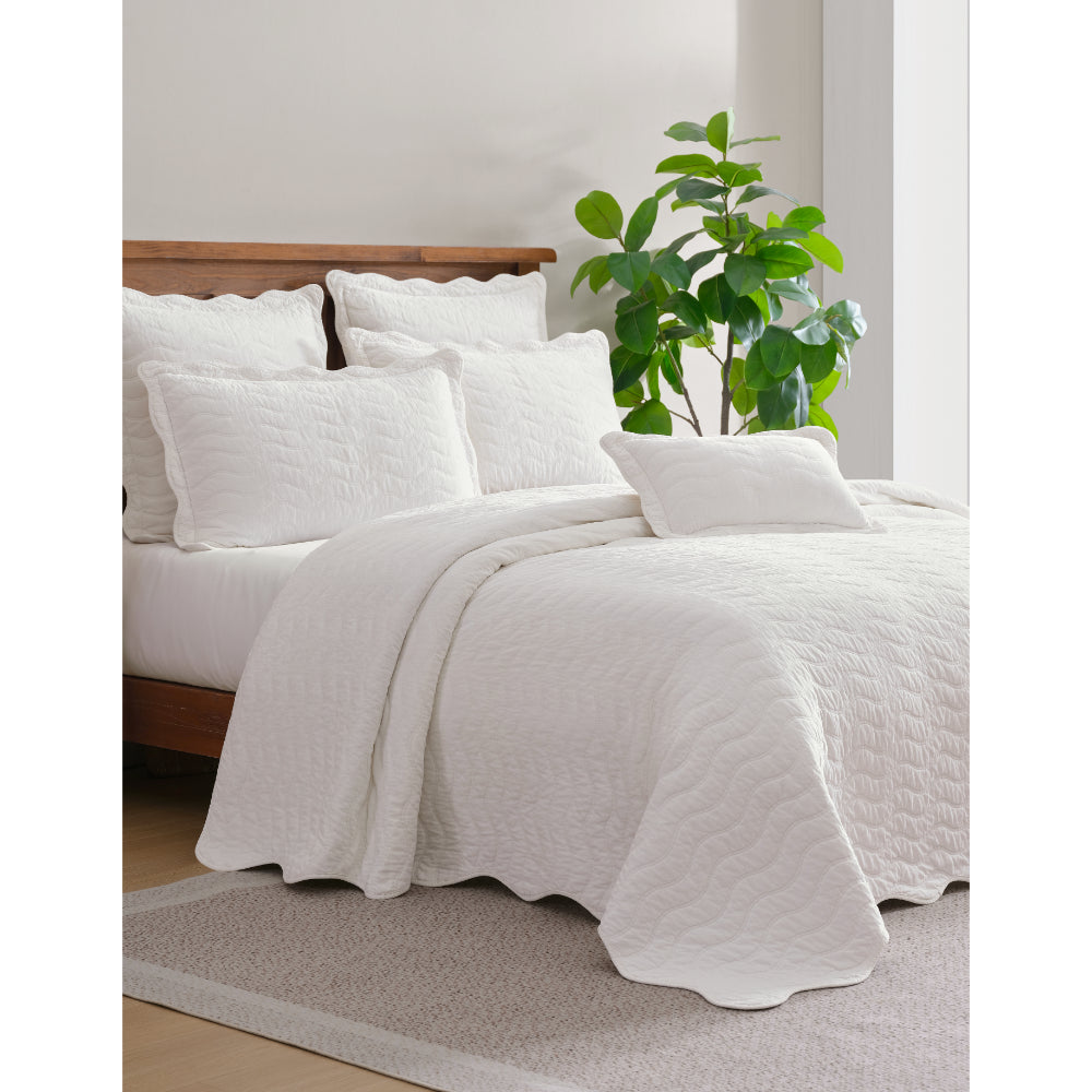 Private Collection Indiana Bedspread Ivory Queen & King Bed