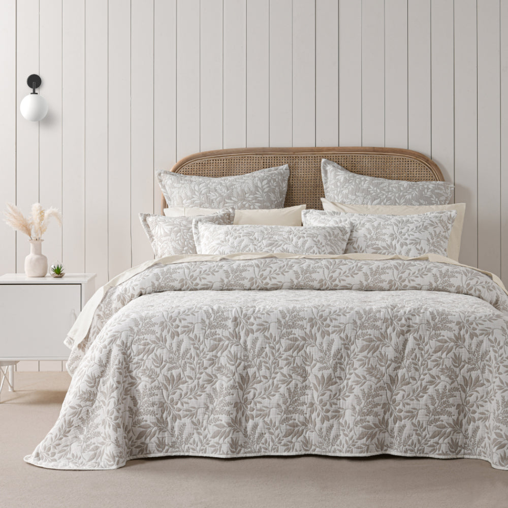 Bianca Amelia Coverlet Set
