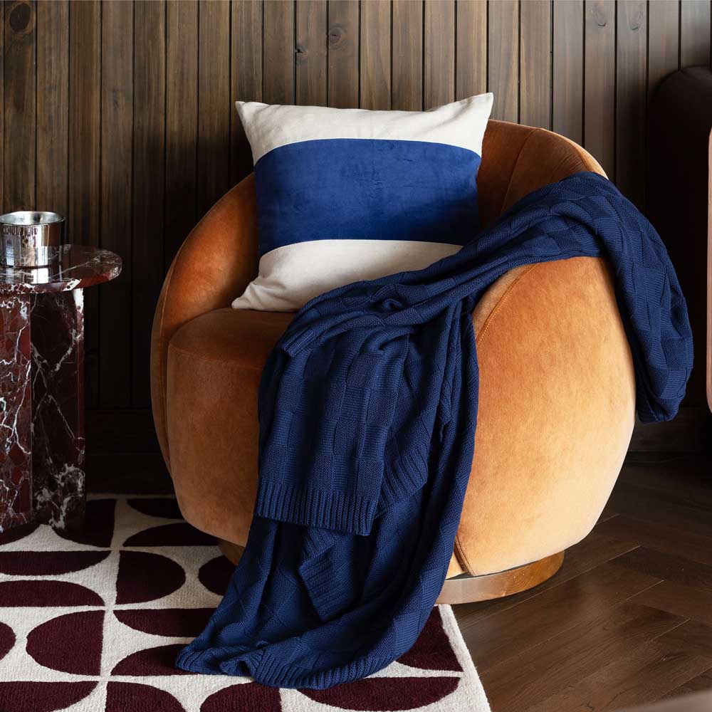 Bambury Solomon Knitted Throw navy blue