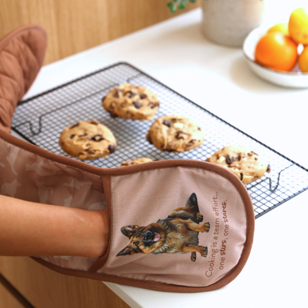 Splosh Cooks Companion German Shepherd Oven Mitt