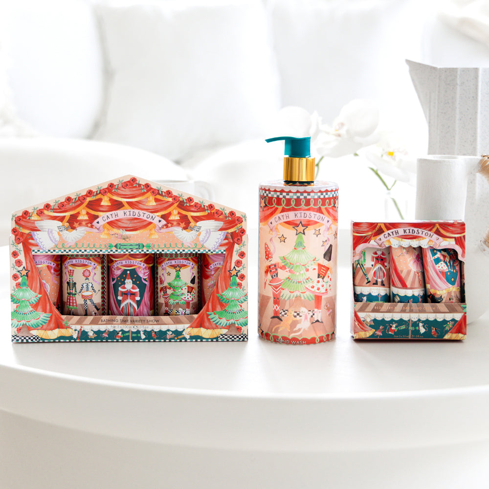 Heathcote & Ivory Cath Kidston Nutcracker Theatre Bathing Time Set Of 5