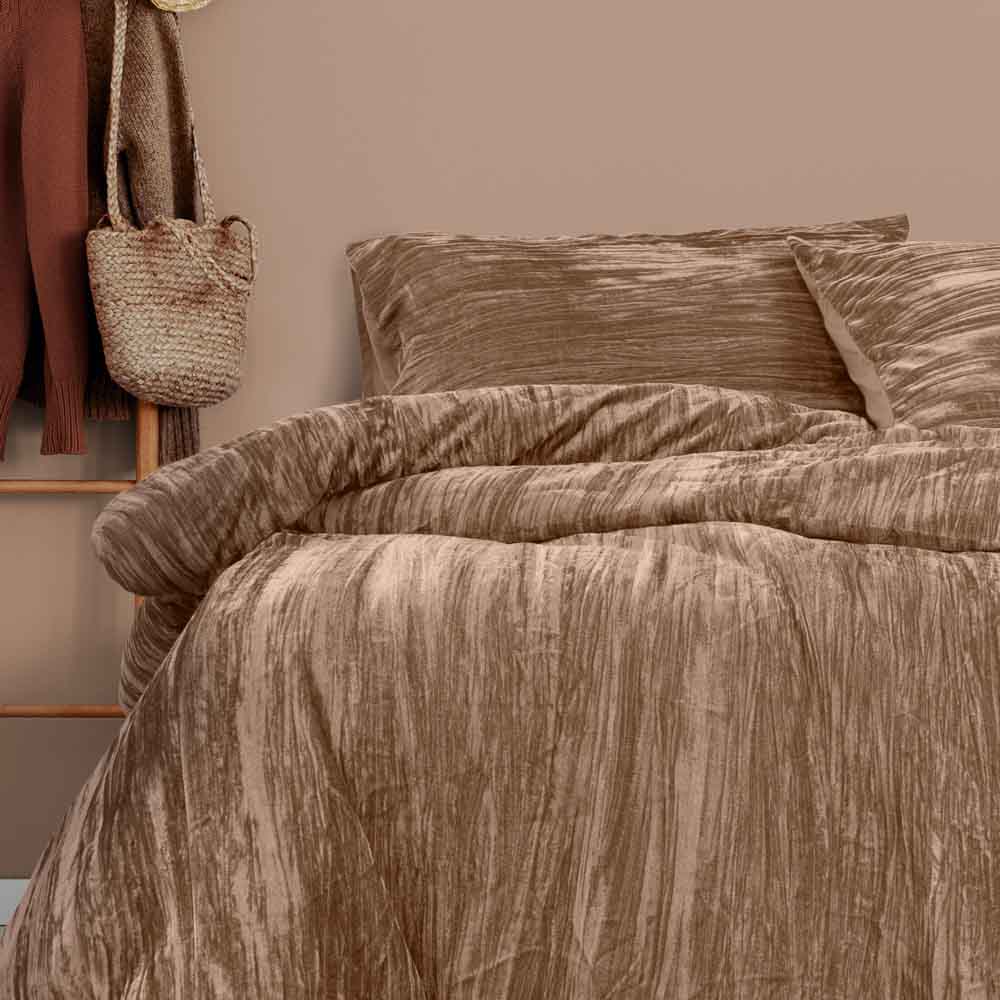 Ardor Boudoir Vivienne Jacquard Quilt Cover Set Champagne at House