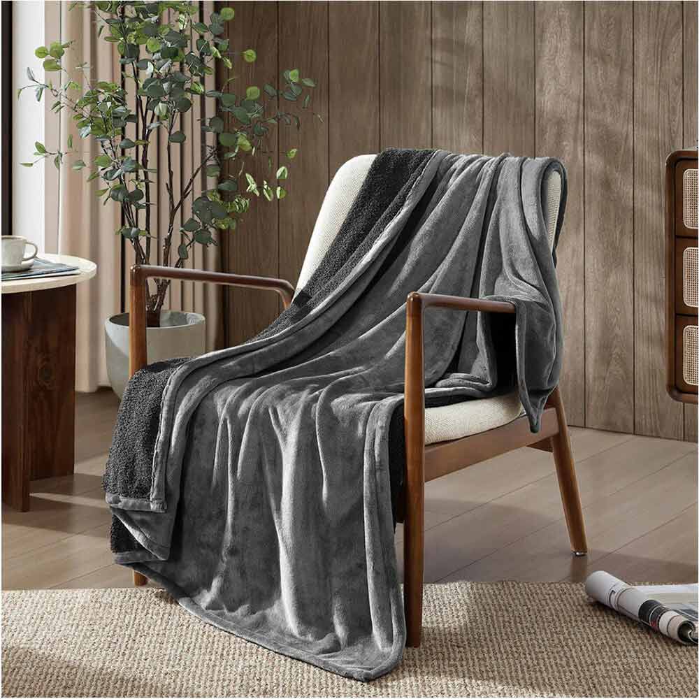 Ardor Jasper Boucle Throw