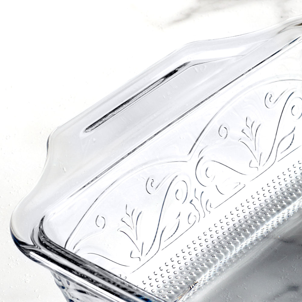 Anchor Hocking Laurel Embossed Square Cake Dish 20cm