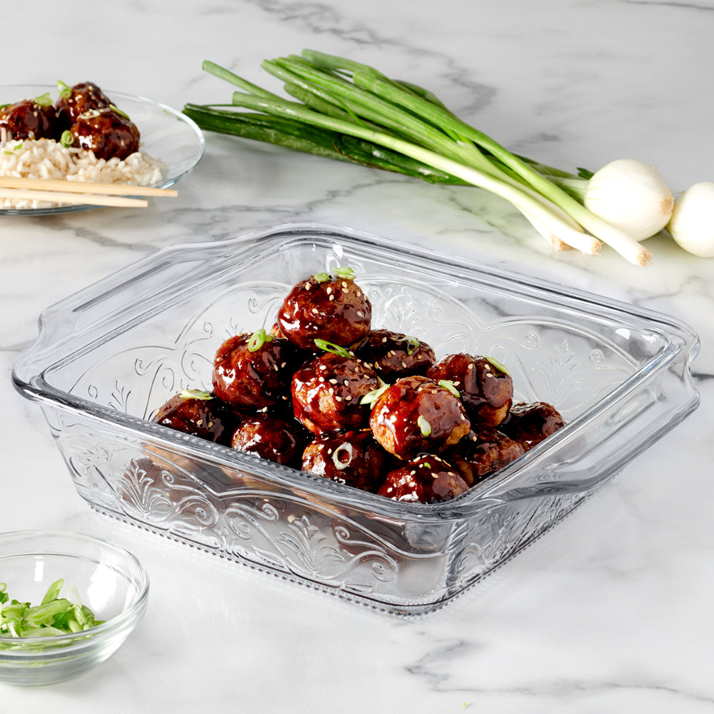 Anchor Hocking Laurel Embossed Square Cake Dish 20cm