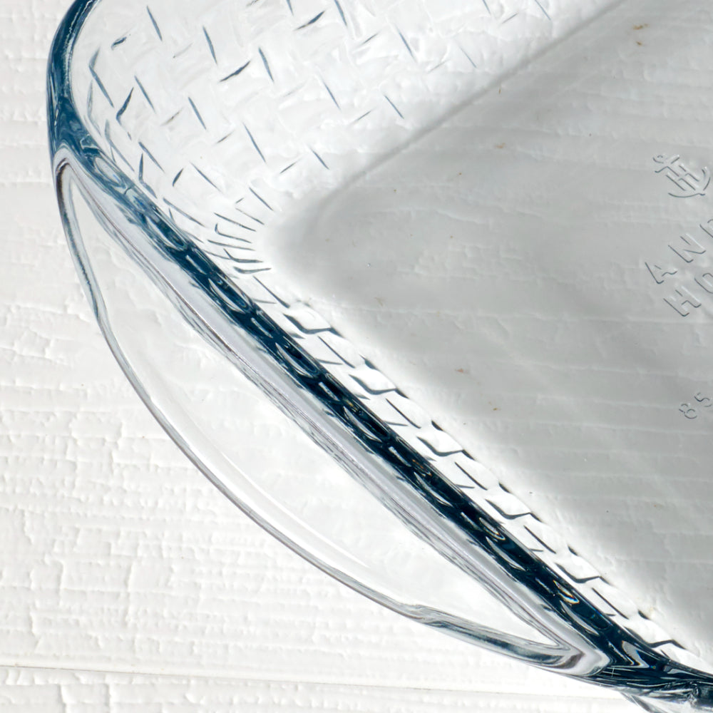 Anchor Hocking Heritage Basketweave Baking Dish with Lid 2.85L