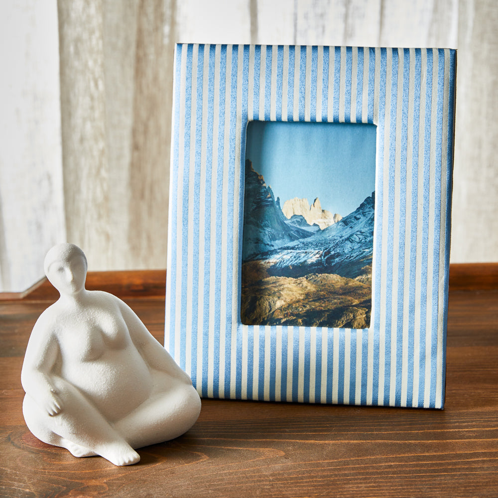 MyHouse Stripe Photo Frame