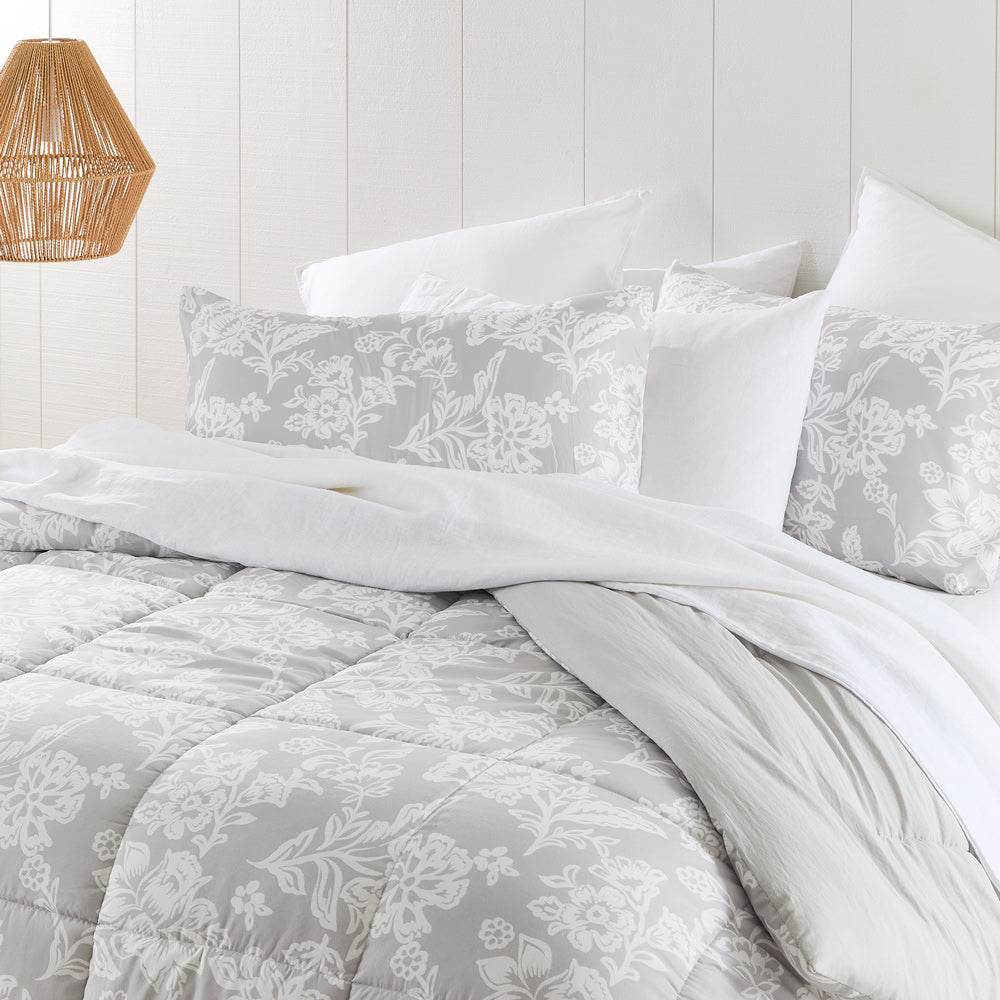 Adorn Living Roan Comforter Set