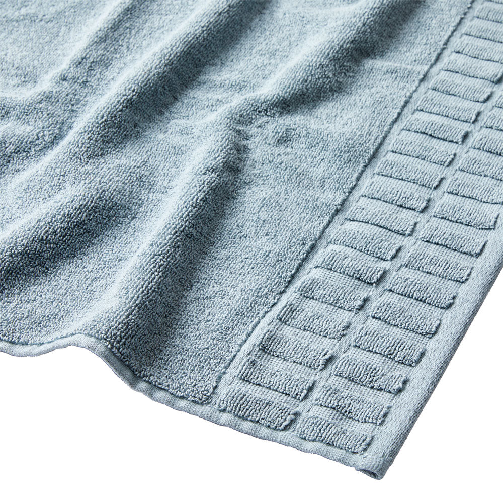 Alex Liddy Towel Range