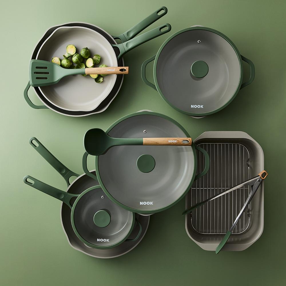 NOOK by Baccarat Roaster with Rack 34cm