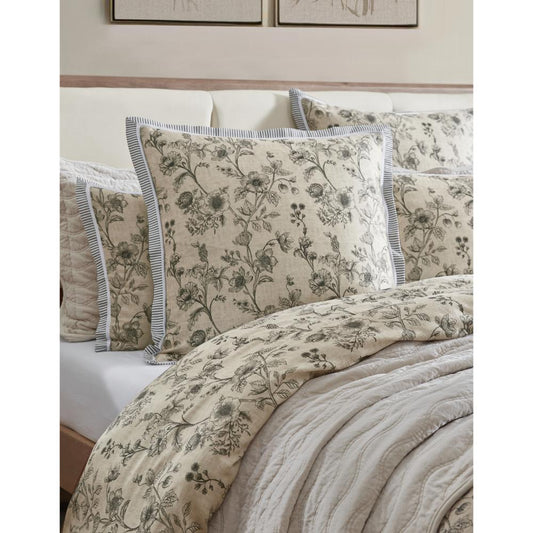 Private Collection Perpetua Quilt Cover Set