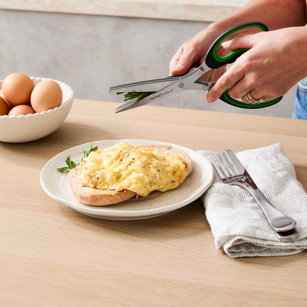 Baccarat Prepare Herb Scissors at House