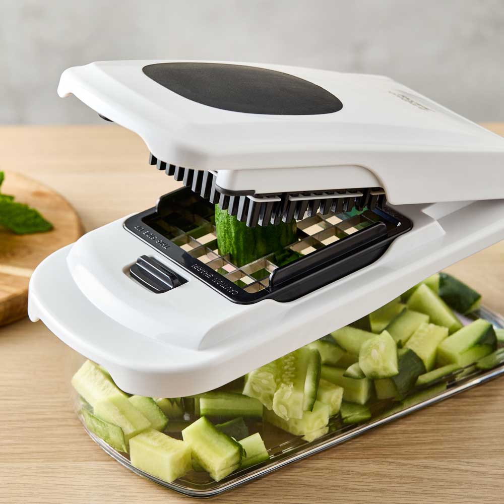 Baccarat Prepare Croc Chop at House