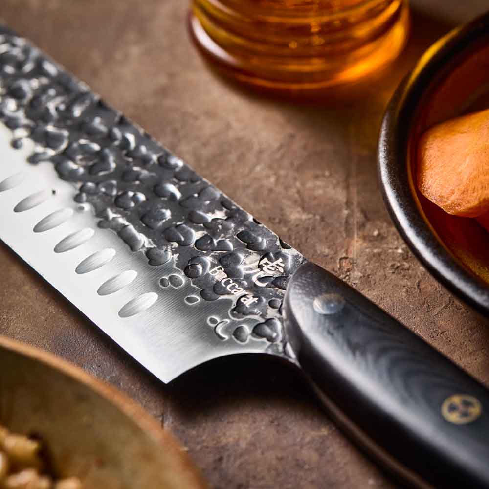 Baccarat KUROI KIBA Santoku Knife 18cm detail image of blade at House