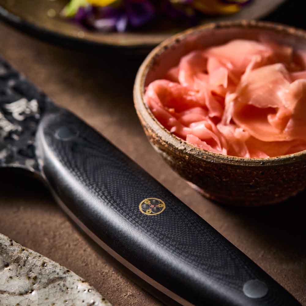  Baccarat KUROI KIBA Santoku Knife 14cm detail image of handle at House