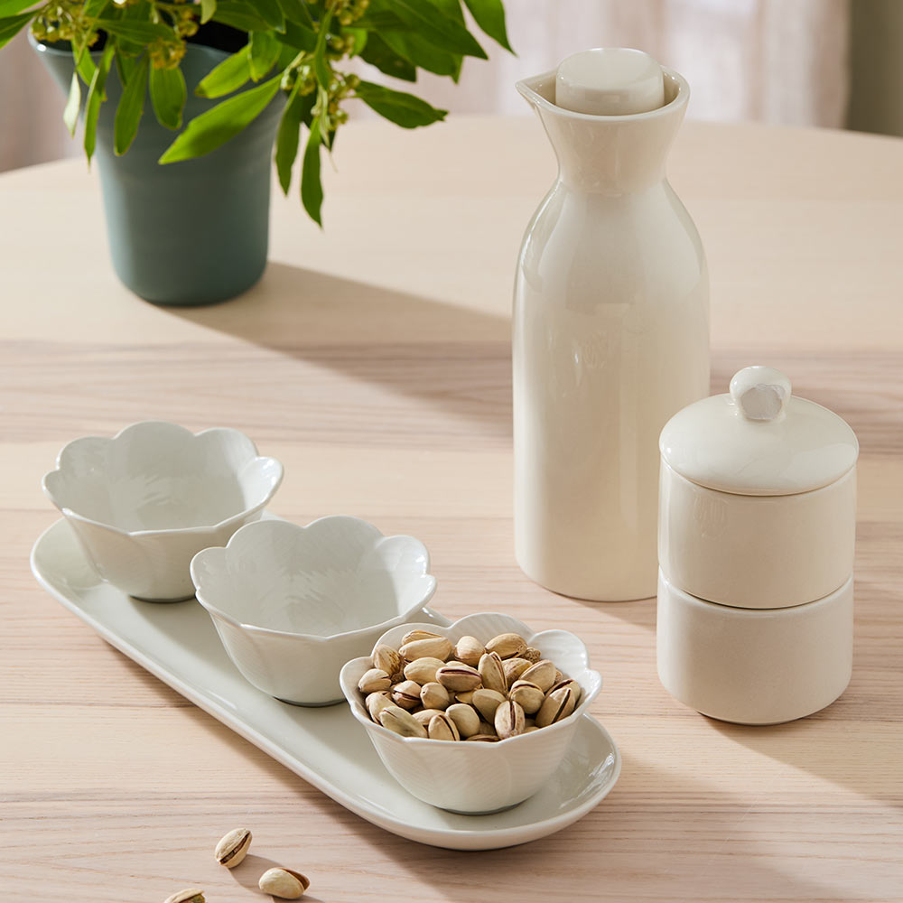 Alex Liddy Harley Oil Bottle 600ml Cream at House