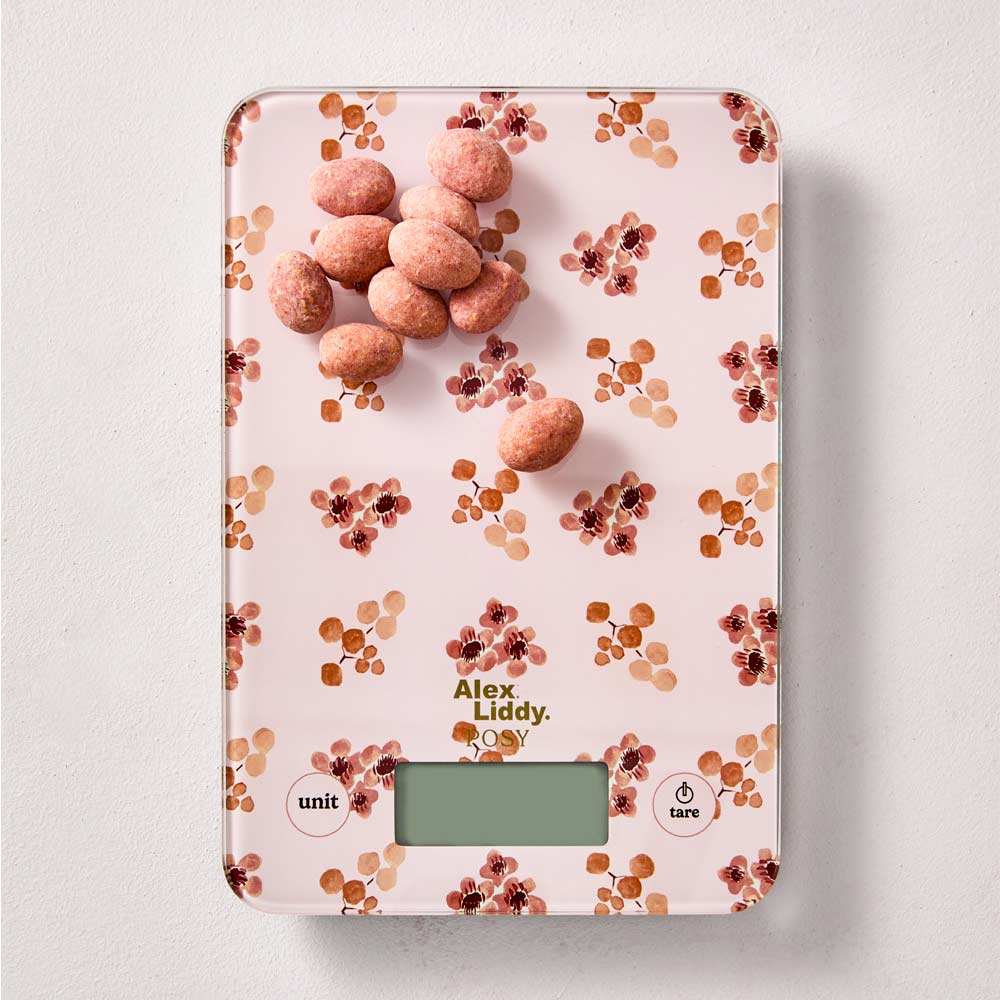 Alex Liddy Posy Digital Scale Flowers at House