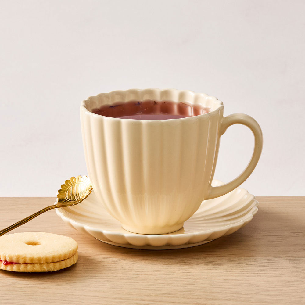 Alex Liddy Posy Teacup And Saucer Set Cream ribbed edge at House