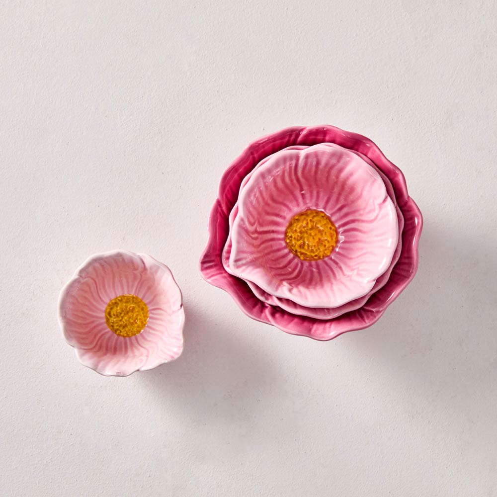 Alex Liddy Posy Set of 4 Measuring Cups Flower bud shape at House