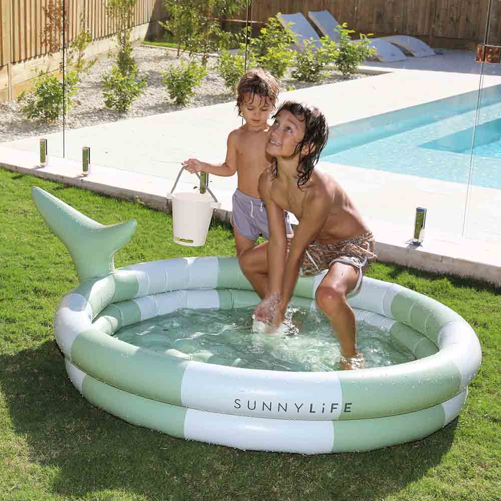 SUNNYLiFE Inflatable Backyard Pool