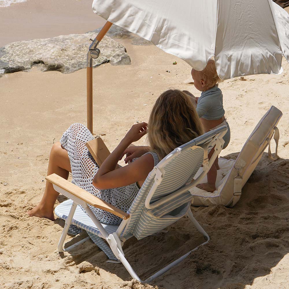 SUNNYLiFE Deluxe Beach Chair