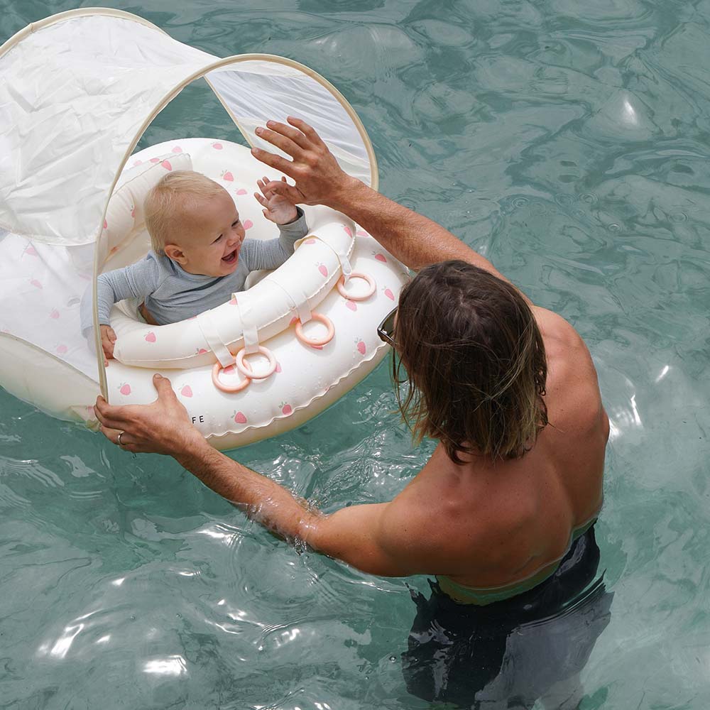 SUNNYLiFE Interactive Baby Float Strawberry Sunshine Pink