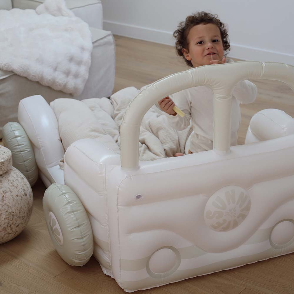 SUNNYLiFE Kids Sleepover Bed Summer Van green