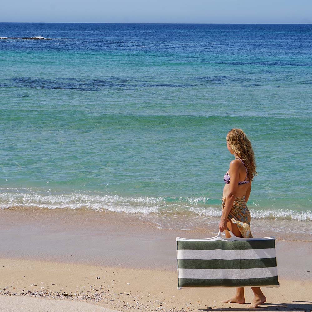 SUNNYLiFE Terry Travel Lounger The Vacay Olive Stripe