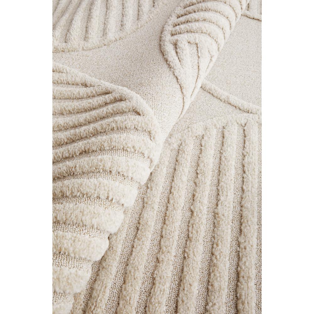 Rug Culture Lotus Leo Runner in Beige close up detail at House