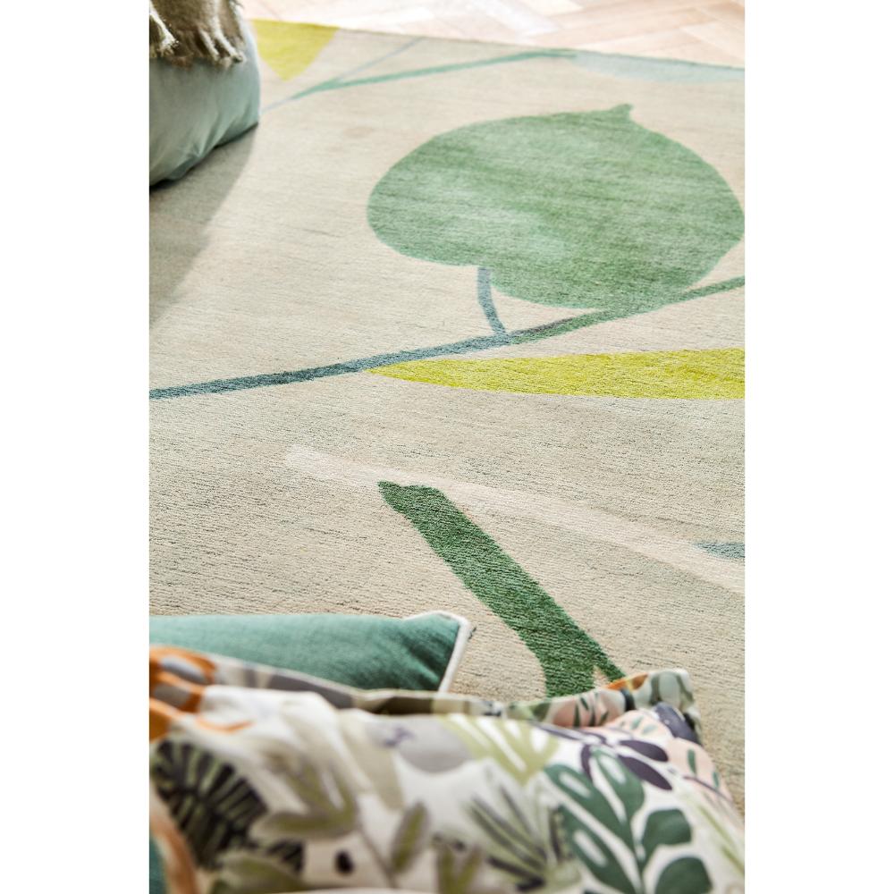 Green Leaf Print Wool Rug with cushions - House