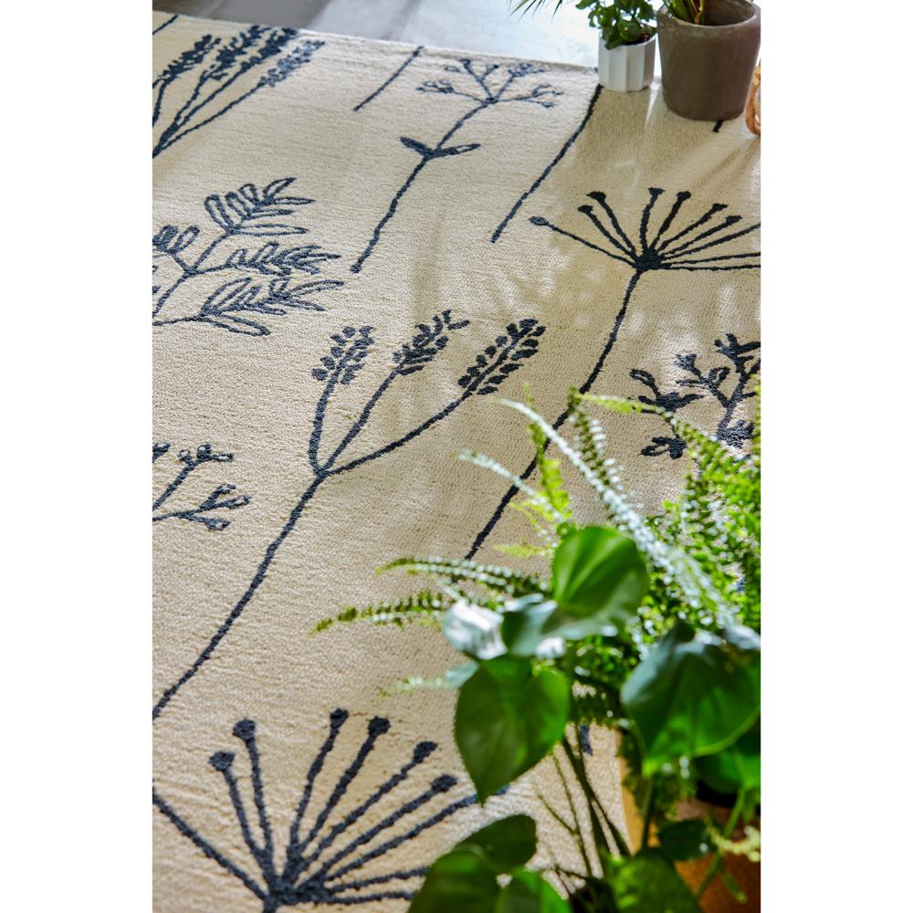 Blue flower stem wool rug with plants - House