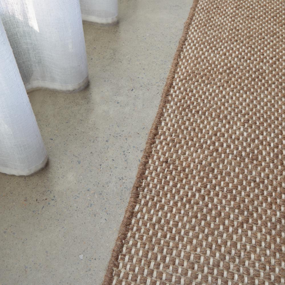 STEPH & GIAN Bark Rug Walnut