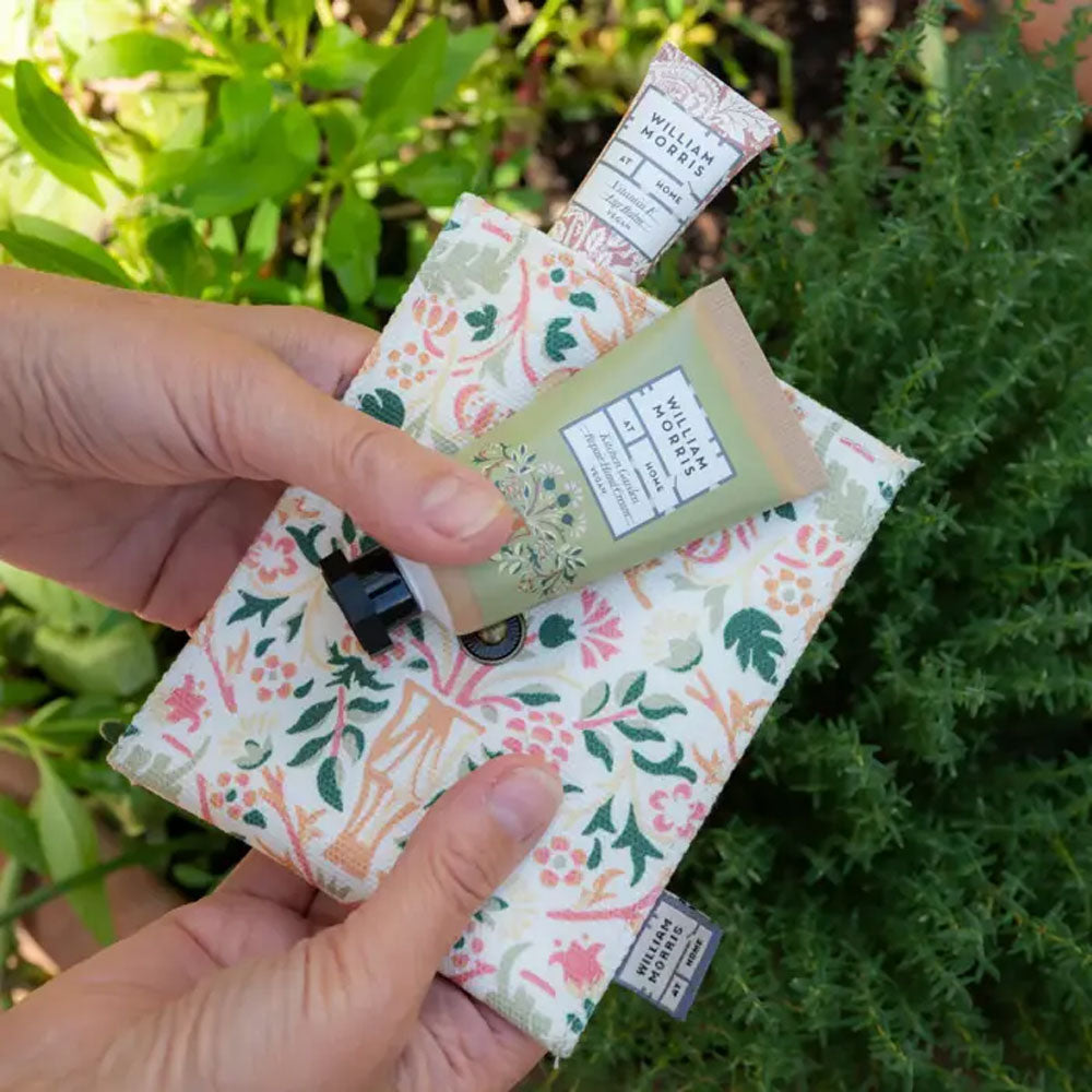 Heathcote & Ivory William Morris at Home Kitchen Garden Back Pocket Duo Gift Set