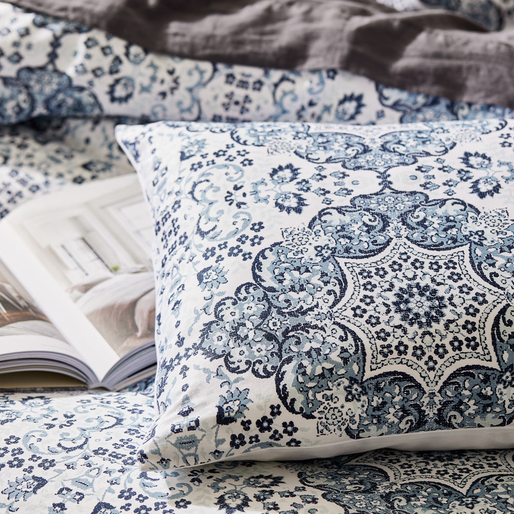 Deborah Hutton Beaufort Quilt Cover Set