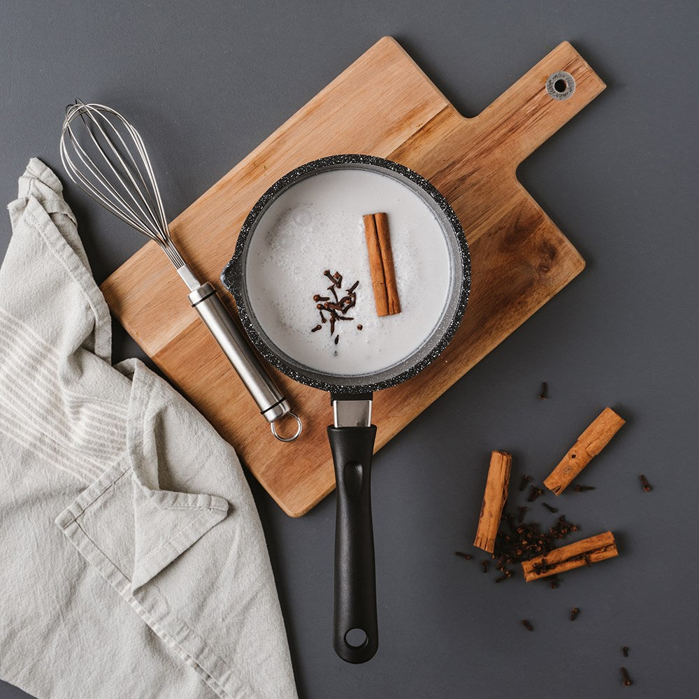 Baccarat STONE Milk Pan with Pourer 1L/16cm